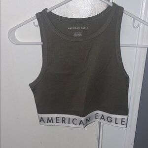 AE Sporty Crop Top